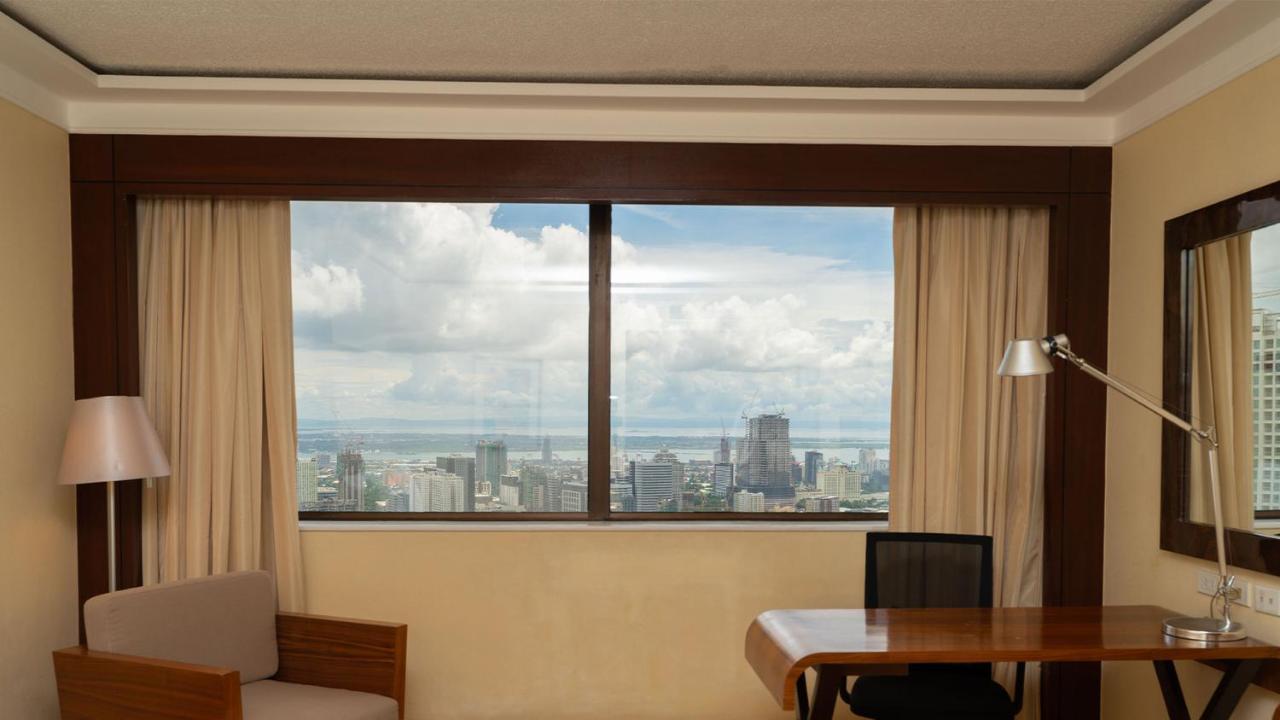 Hotel Marco Polo Plaza Cebú Exterior foto A window